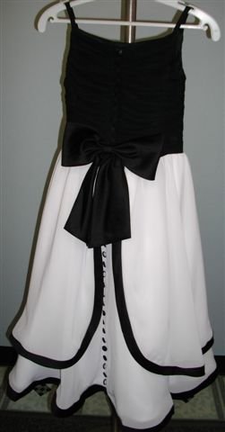 Flower Girl Dresses in Black and White 